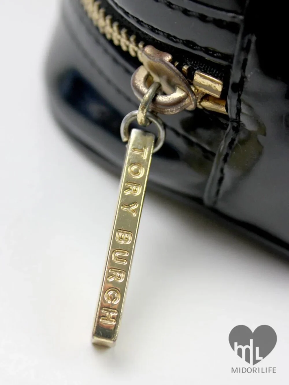 TORY BURCH Patent Leather Mini Miller Cosmetic Case
